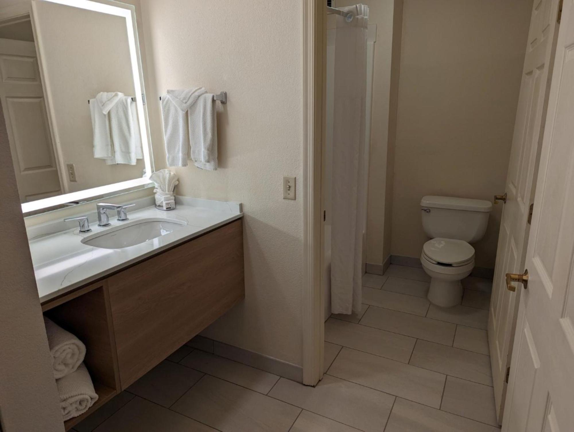 Staybridge Airport Lehigh Valley By Ihg 3*