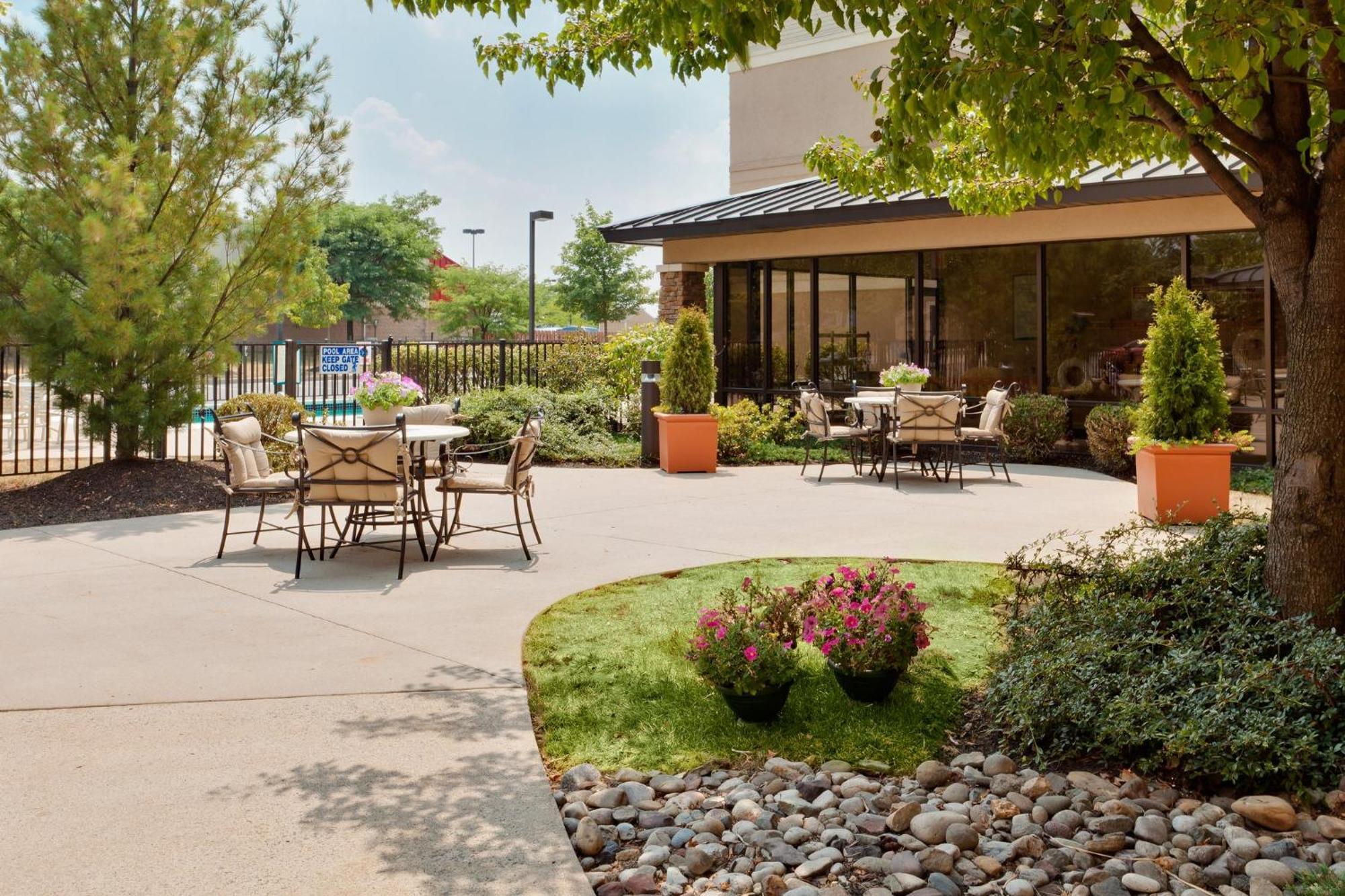 Staybridge Airport Lehigh Valley By Ihg