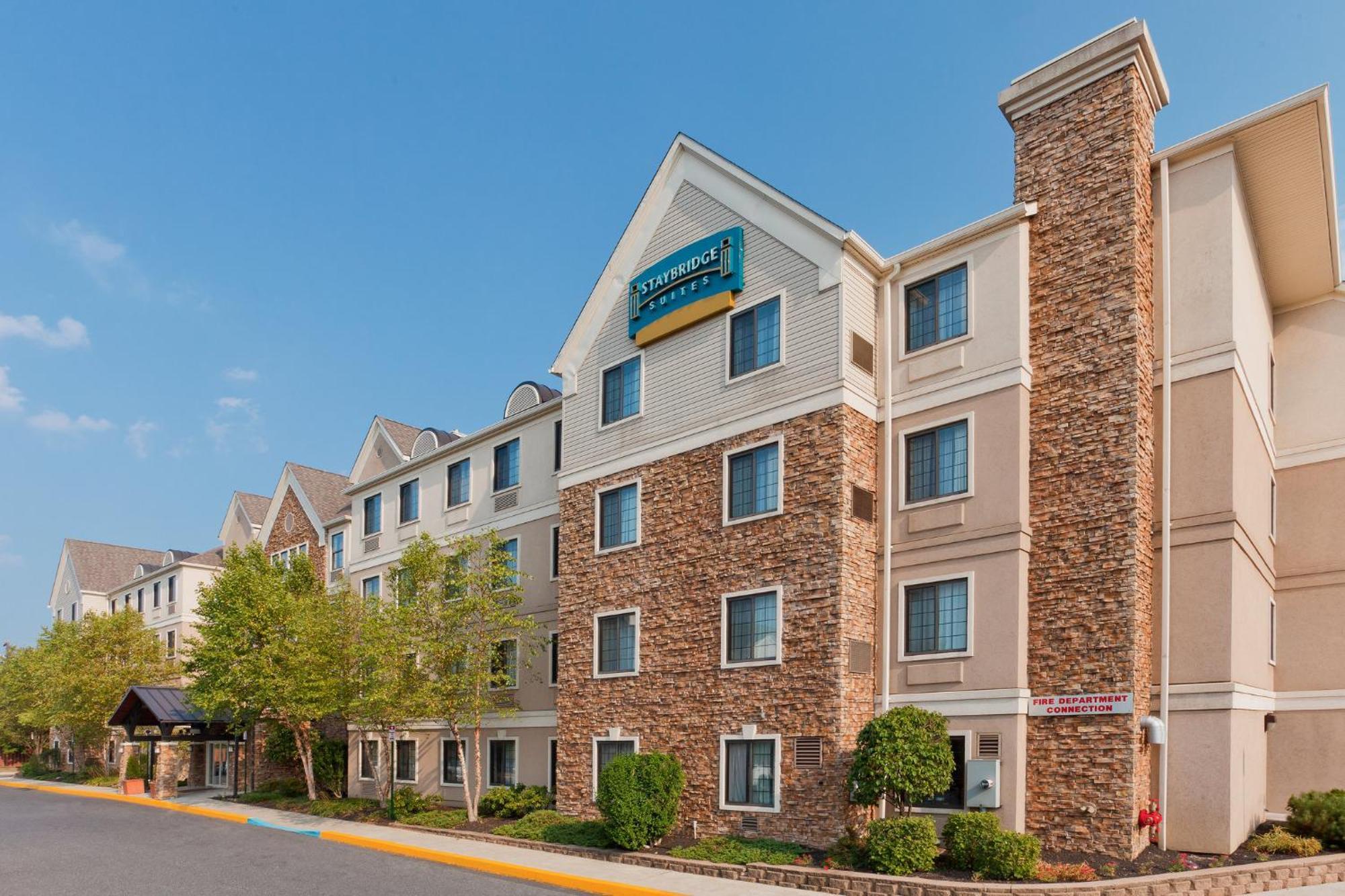 Staybridge Airport Lehigh Valley By Ihg Hotel Allentown