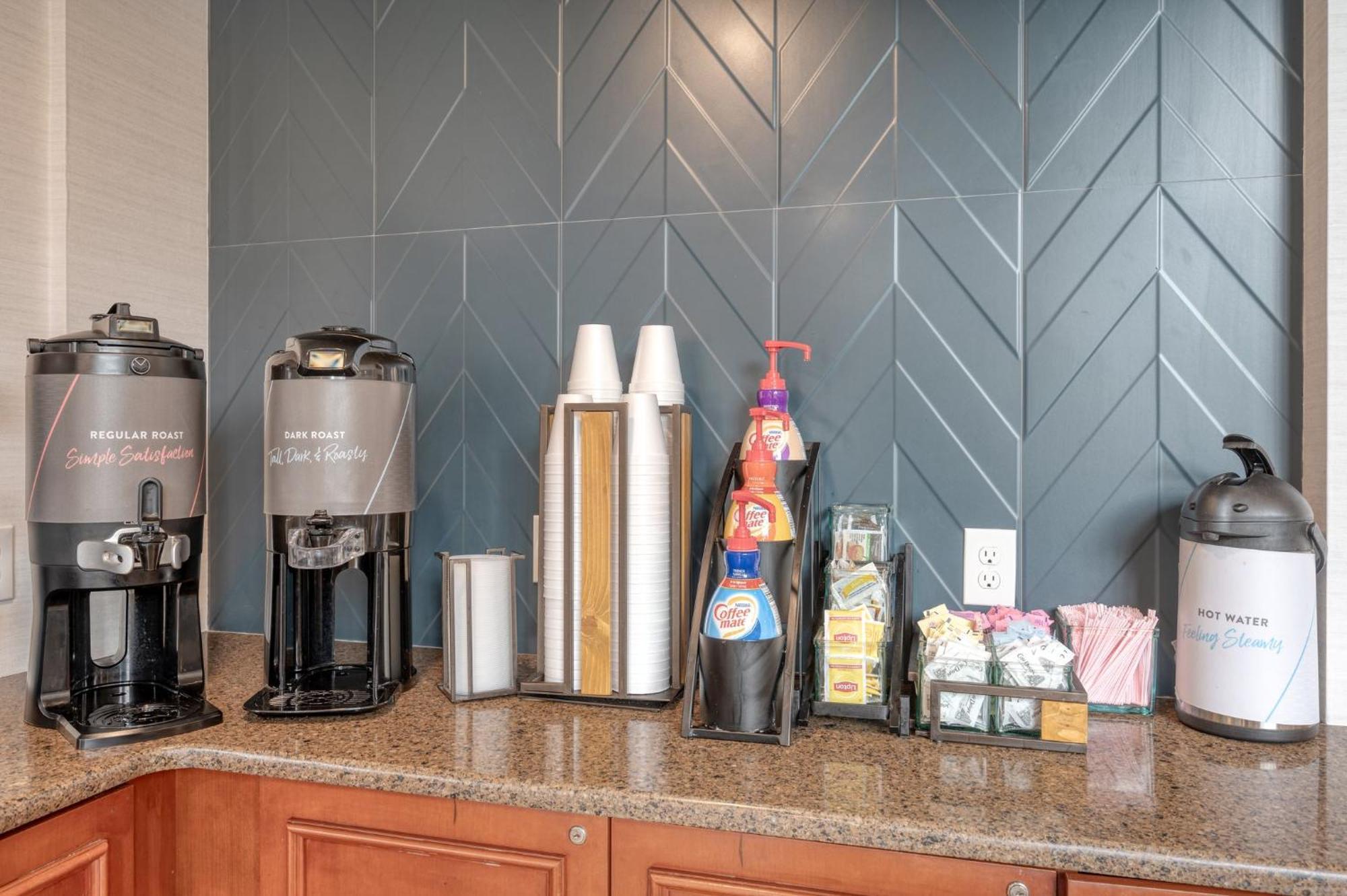 Staybridge Airport Lehigh Valley By Ihg